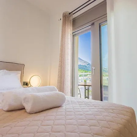 Апартаменты Marizaf House